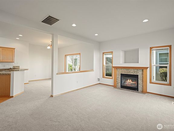 2nd image of 18953 108th Lane SE