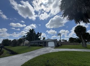 116 Morningside Dr, Sarasota, FL 34236