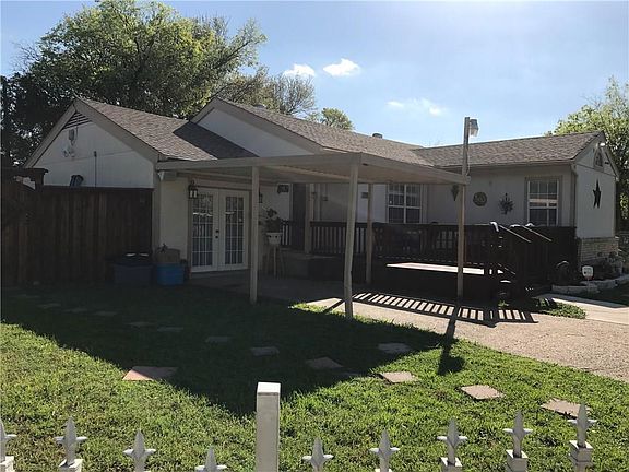 2nd image of 2107 Norwood Dr