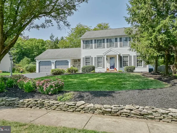 105 Bent Tree Dr, Lancaster, PA 17603