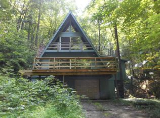 216 Eastbrook Dr, Franklin, NC 28734