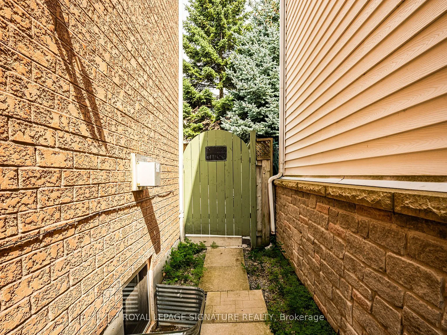 2 bed, $1,799 — Photo 3