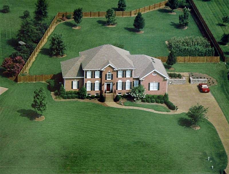 1st image of 2254 Scott Dr