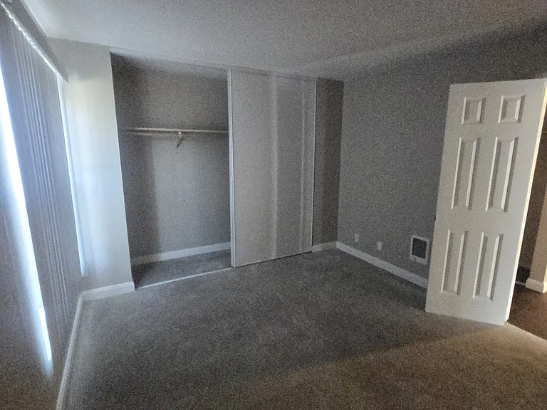 520 Van Buren Avenue — Photo 116