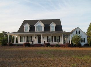 24 Smith Ct, Tifton, GA 31794