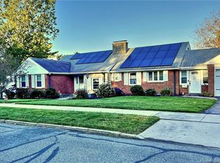 121 Hillcrest Ter, Meriden, CT 06450