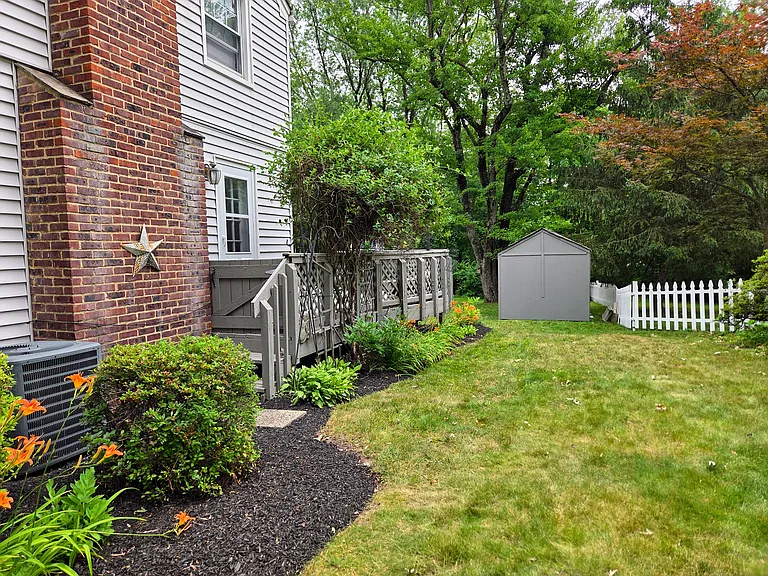 137 Passaic Ave — Photo 26