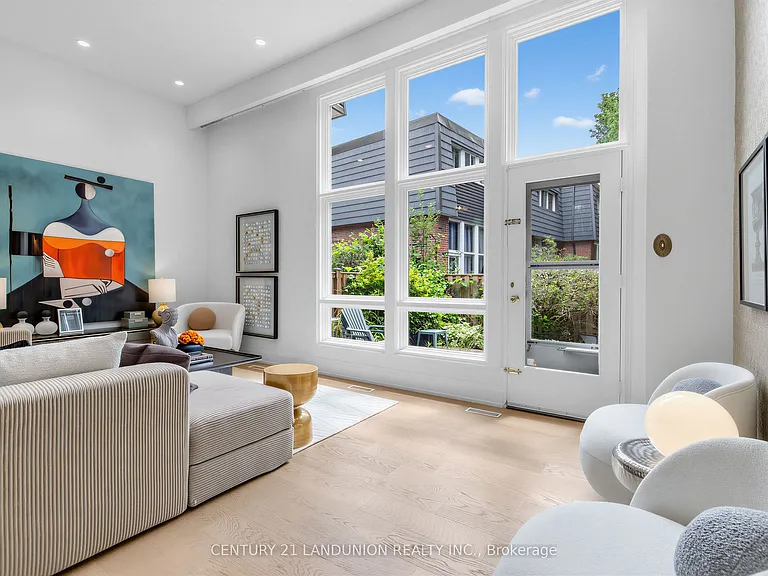 193 McNicoll Ave — Photo 1