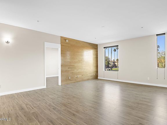 4th image of 1111 W UNIVERSITY Drive #2016
