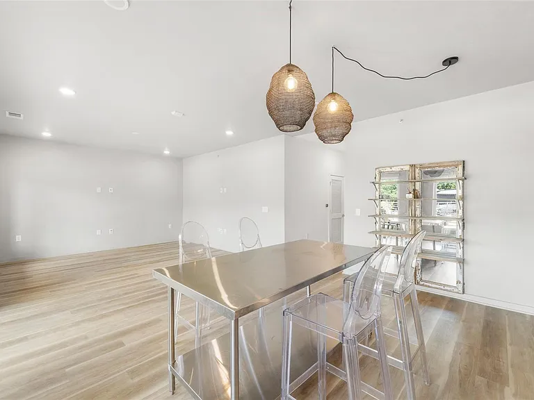 4361 S Congress Ave #129 — Photo 14