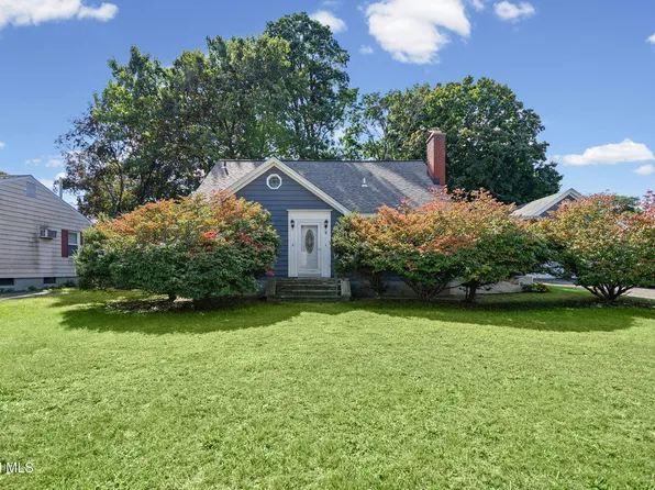8 Knickerbocker Road, Scotia, NY 12302