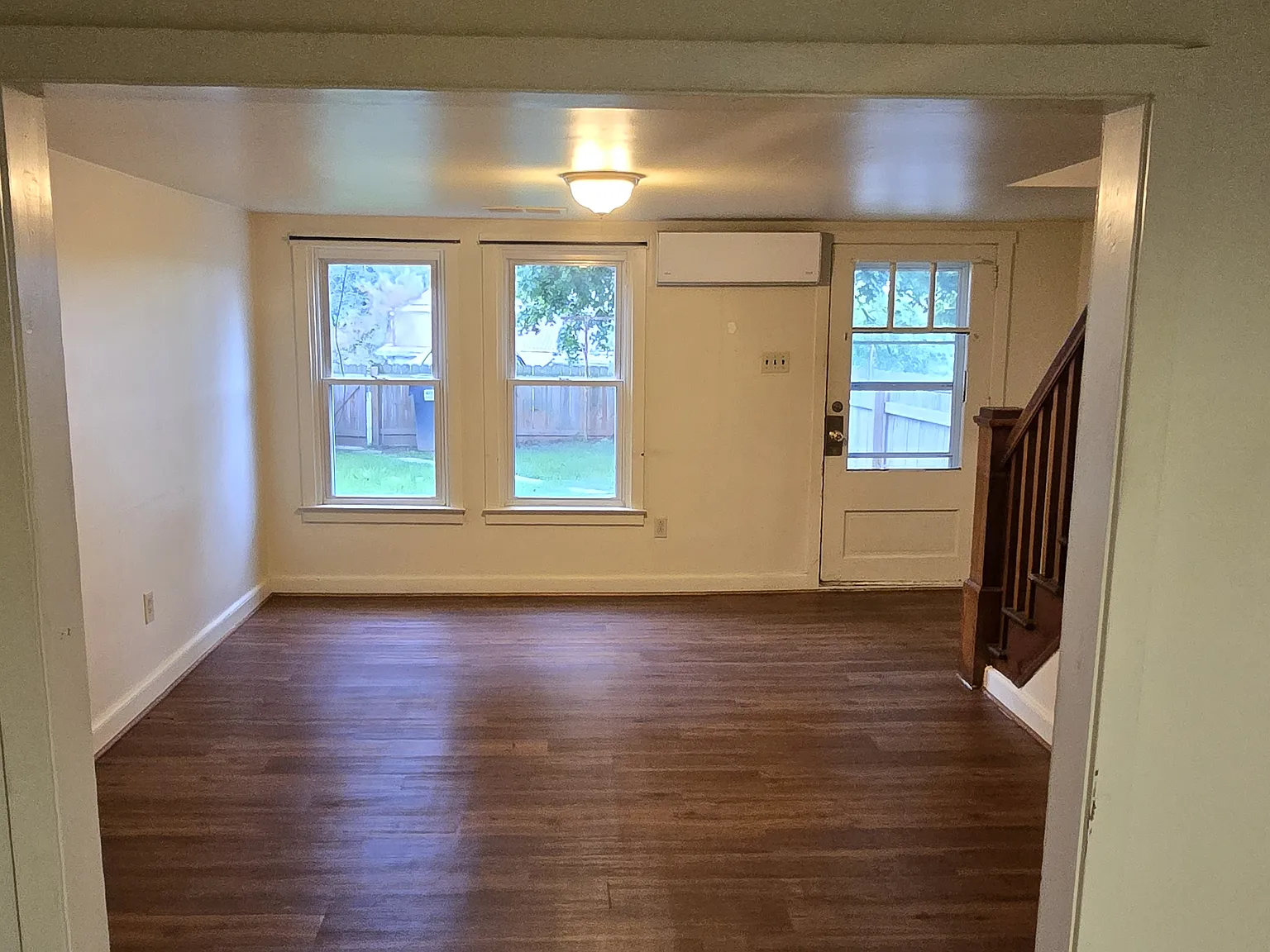 2 bed, $1,200 — Photo 3