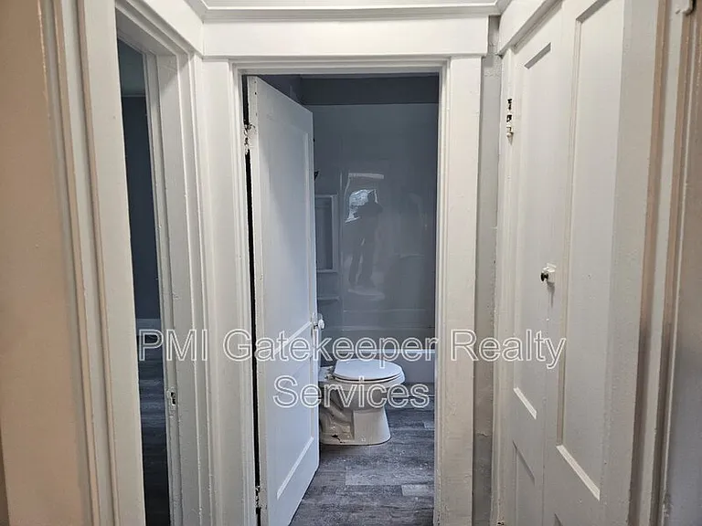 5402 Rolston Ave — Photo 19