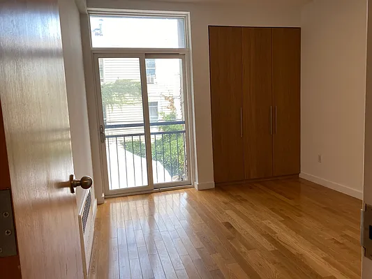 Rented by Dream Space Realty | media 8