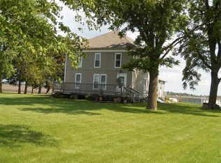 2917 Highway 16, West Point, IA 52656