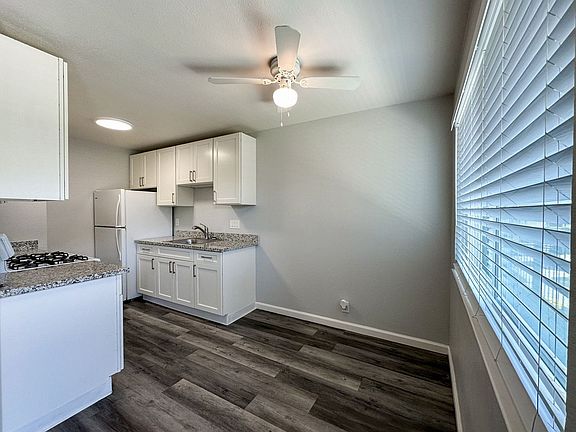 4th image of 613 Camanche Ln #23