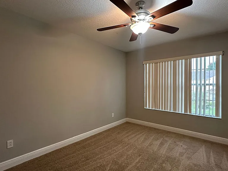418 Brentwood Club Cv — Photo 53