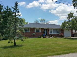 305 Hillview Dr, Aurora, IN 47001