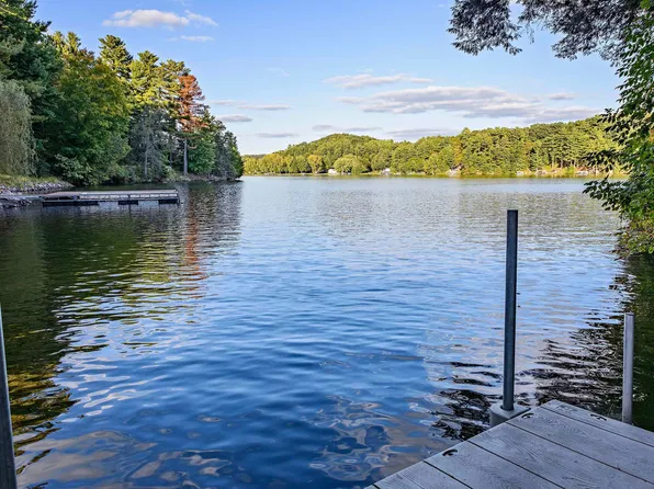 S1398 W Redstone Dr, La Valle, WI 53941