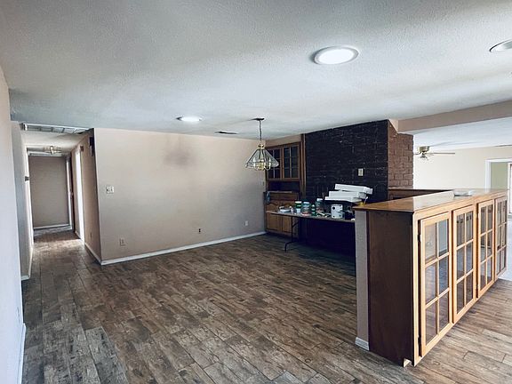 5th image of 102 Apache Dr