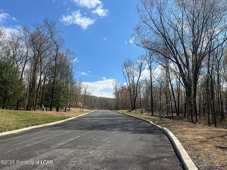 2nd image of 5 Heritage Way