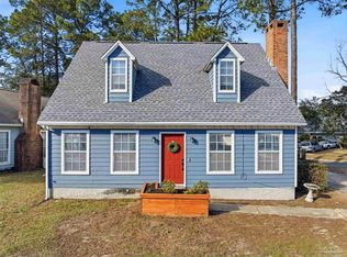 2501 Georgetown Ln, Fort Walton Beach, FL 32547