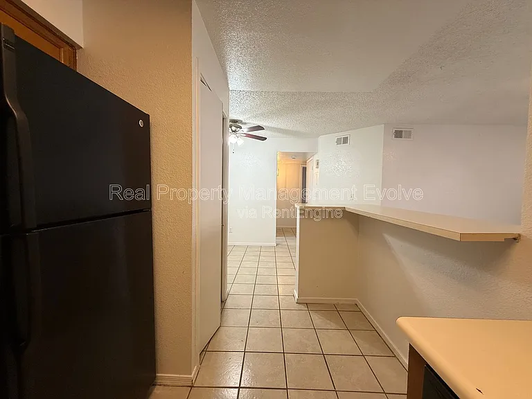 533 W Guadalupe Rd #1105 — Photo 8