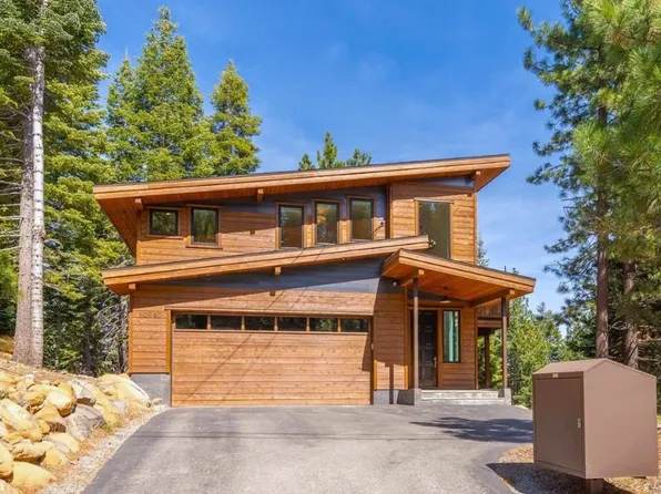 10947 Zermatt Dr, Truckee, CA 96161