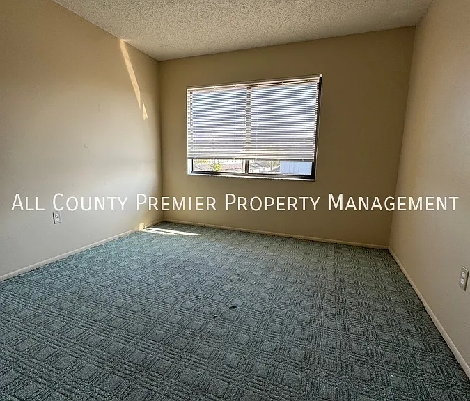 1764 Memphis Ave — Photo 7