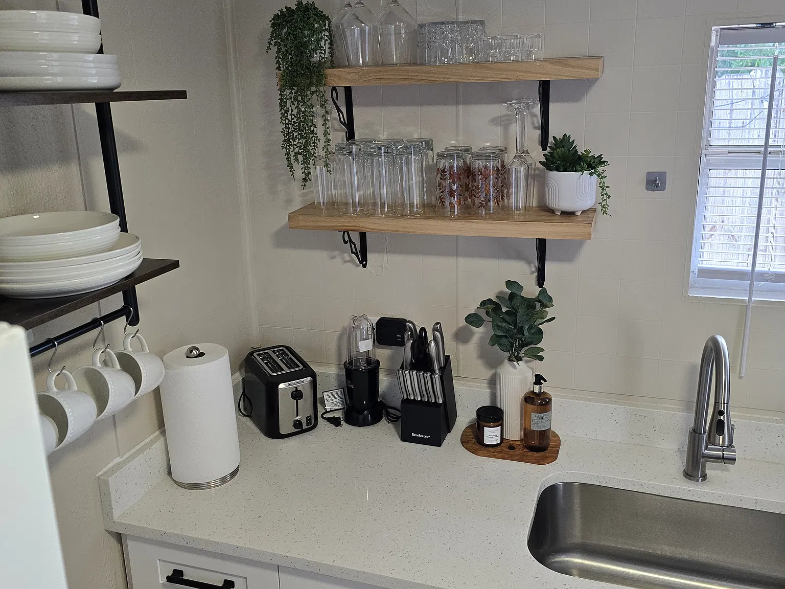 1 bed, 438 sqft, $1,500 — Photo 4