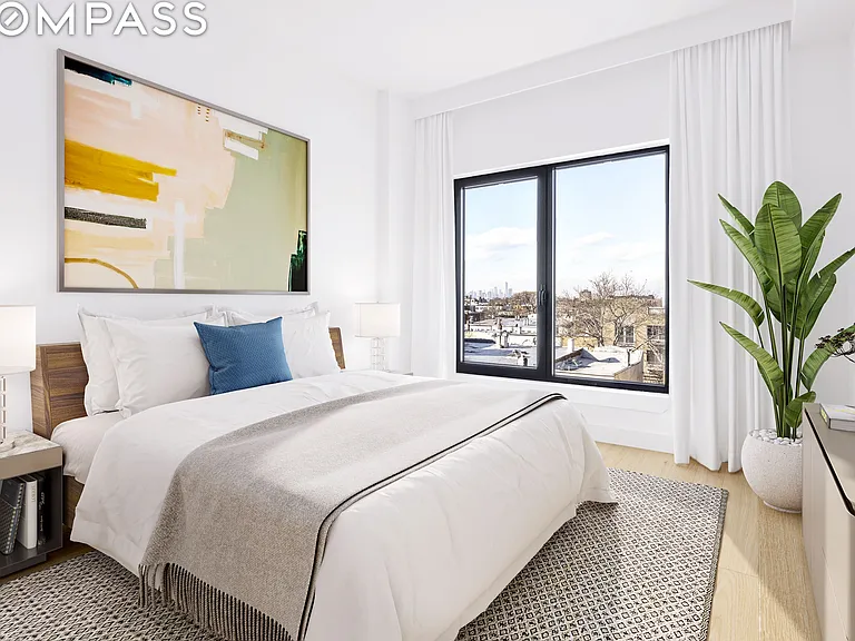 1671 Summerfield St #4B — Photo 3