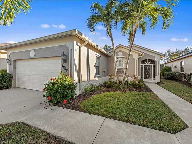 8066 Tauren Ct — Photo 1