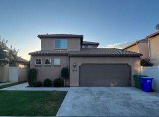 1884 W Roby Ave, Porterville, CA 93257