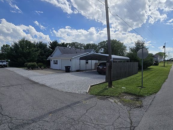 3rd image of 1028 N 11th St