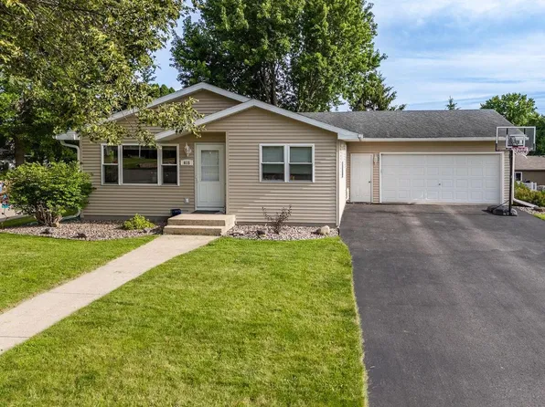 615 Naragansett Avenue, Baraboo, WI 53913