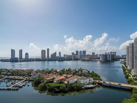 3rd image of 7000 Island Blvd APT 1902