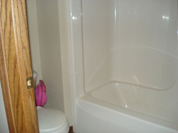 3rd image of 308 S McGill St