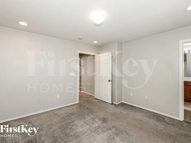 9271 Ansley Ct — Photo 12