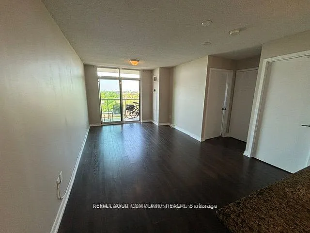 812 Lansdowne Ave #911 — Photo 11