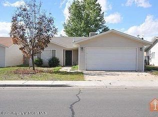 329 Valle Vista Dr, Farmington, NM 87401