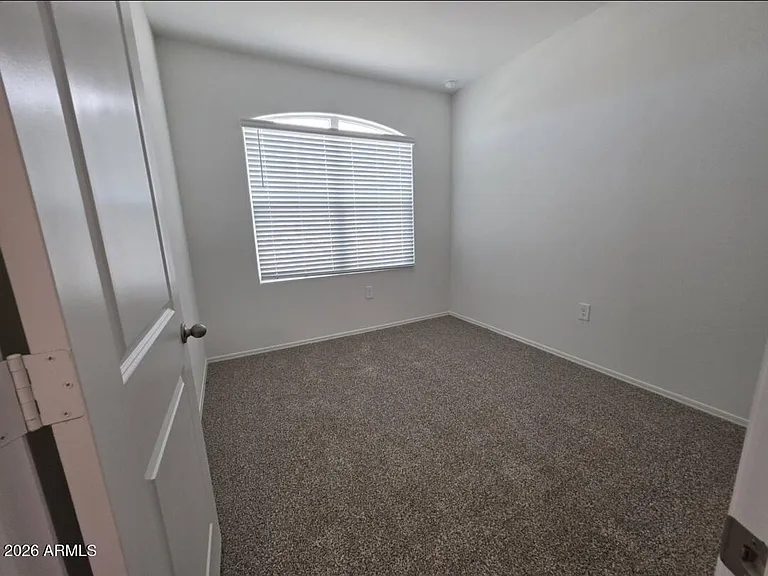 18399 W Buckskin Trl — Photo 42