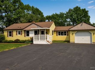 6743 Sy Rd, Niagara Falls, NY 14304