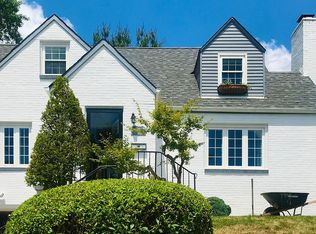 425 Old Farm Rd, Pittsburgh, PA 15228