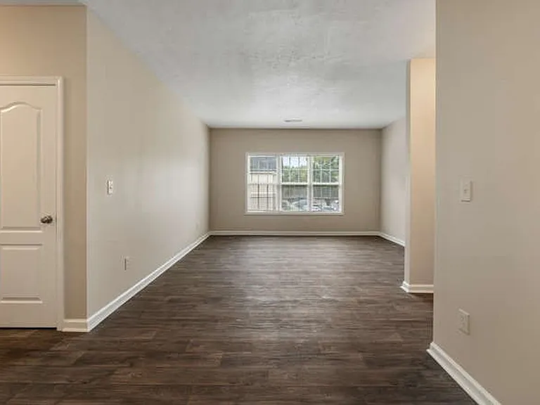 Beulah Park Apartments — Photo 4