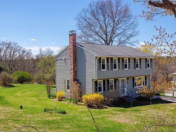 4th image of 42 Stowe Rd