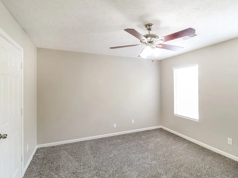 6583 Carriage Ln — Photo 13