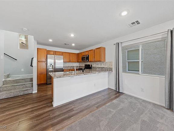 2nd image of 6233 Chert Ave