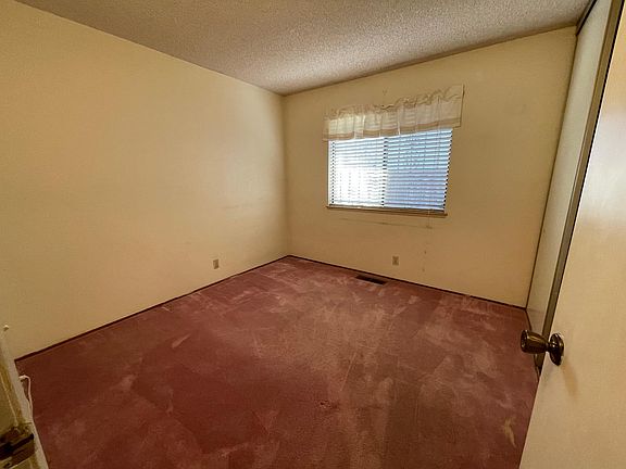5th image of 3549 Cuesta Dr