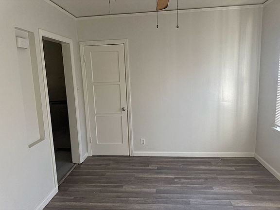 4th image of 2600 W 43rd Pl #1/2