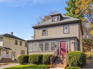 9 Walnut St, Wakefield, MA 01880